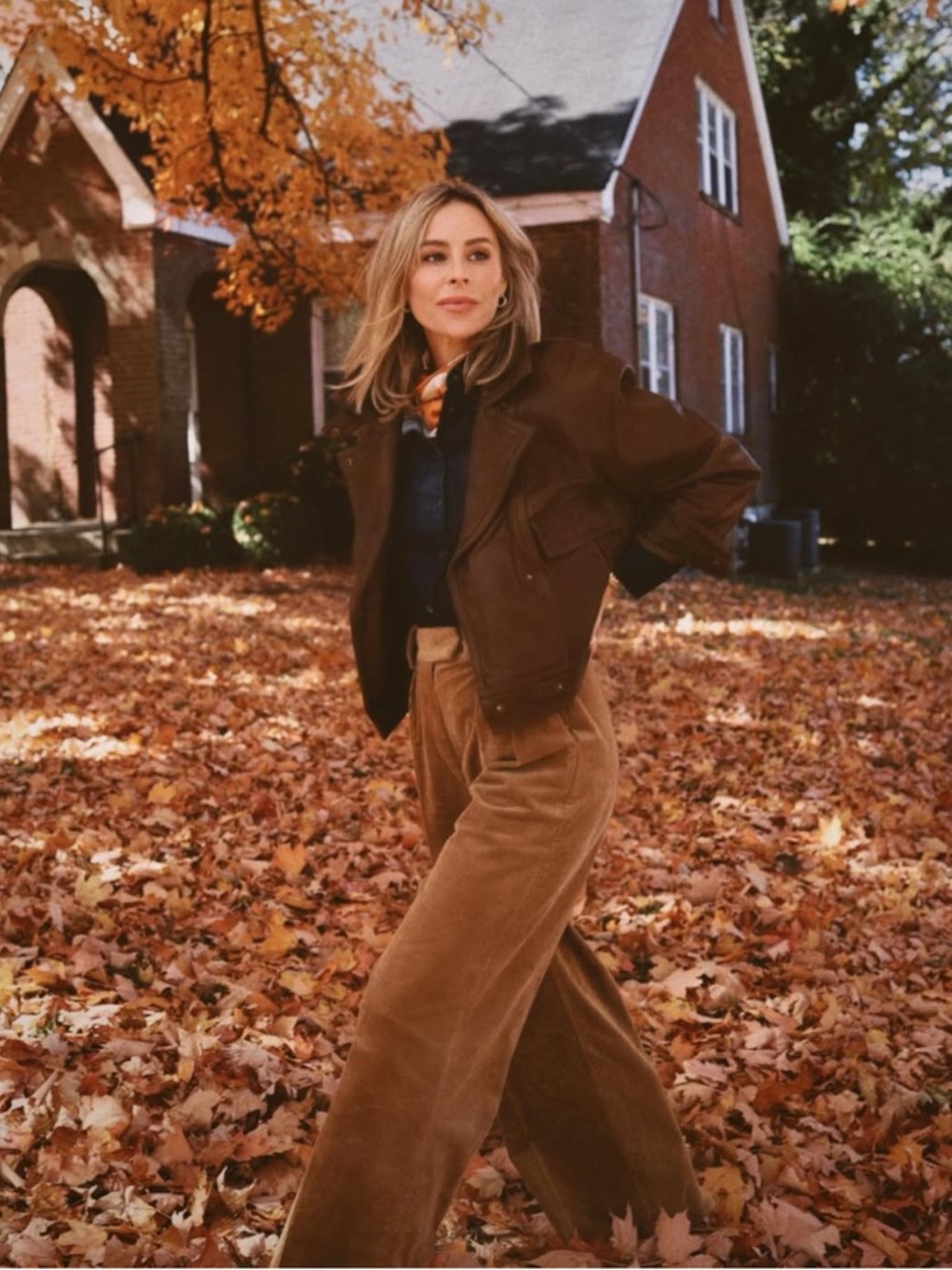 Banana republic Rivoli- High-Waist Wide-Leg Corduroy Pants in Brown
